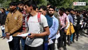 মাধ্যমিক পাশেই 45,000 হোমগার্ড নিয়োগ